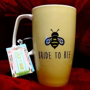 Coco+Lola "Bride to Bee" Mug Premium Collection
